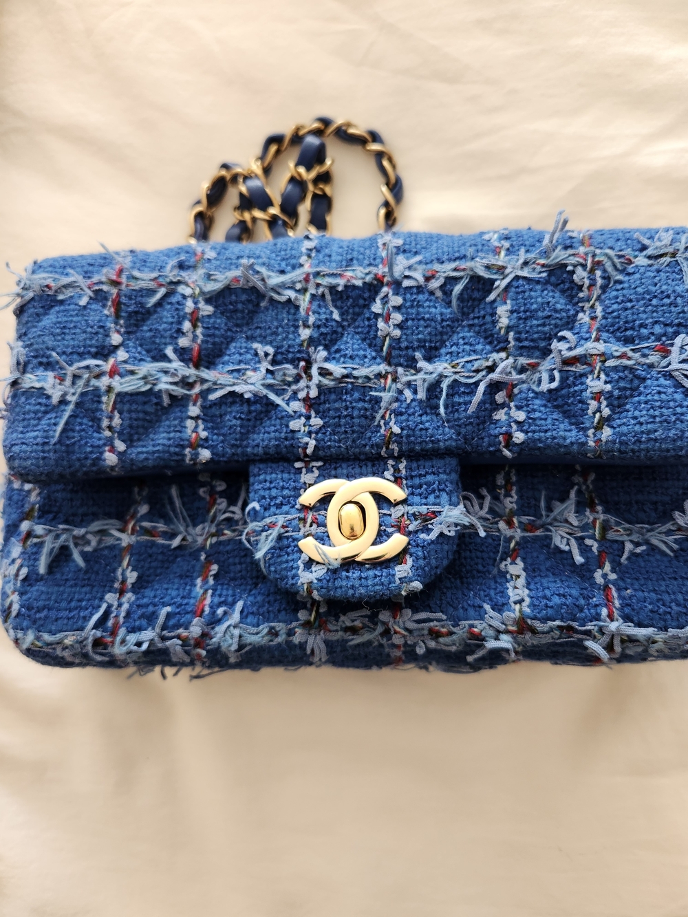 Chanel Blue Quilted Shoulder Bag - Picture 7 of 10